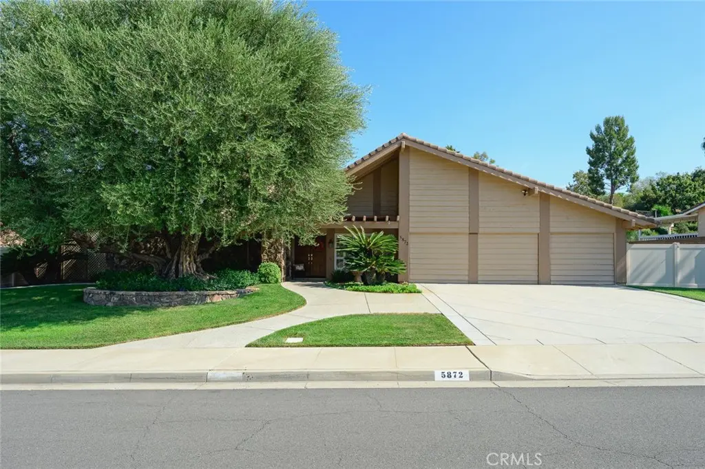 Single Family Residence for sale at 5872 Shaker, Riverside, CA featuring 5 beds and 4 baths