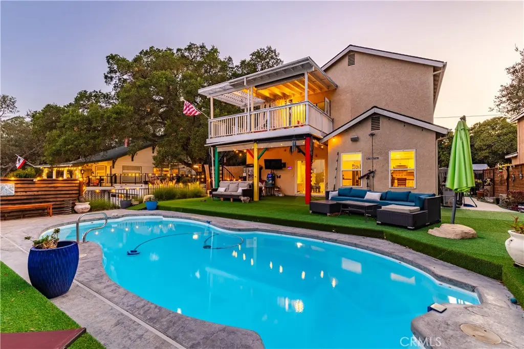 2245 Vine Street, Paso Robles, CA — listing photo 1