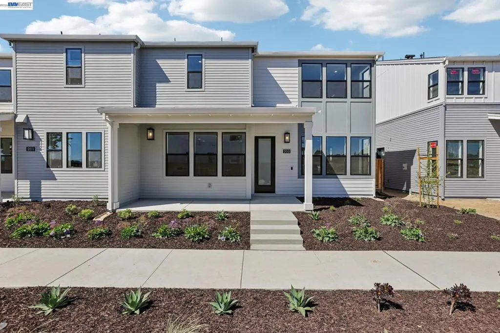 203 Mollusk Circle, Marina, CA — listing photo 1
