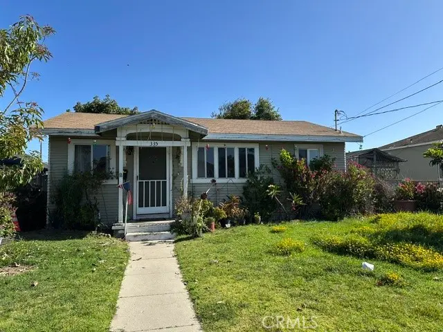 335 Wolff, Oxnard, CA — listing photo 1