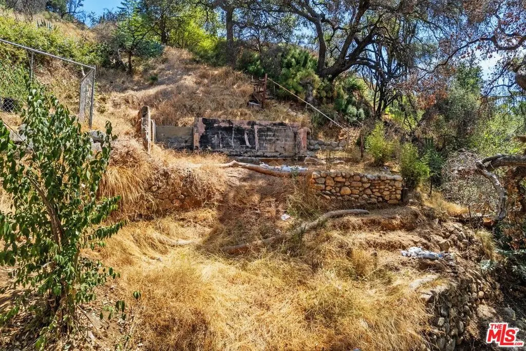 752 Woodland Drive, Sierra Madre, CA — listing photo 1