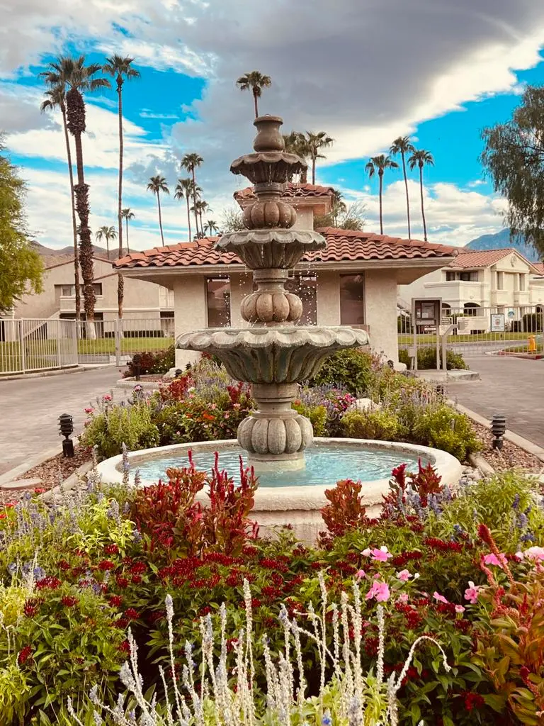 2701 E Mesquite Avenue W108, Palm Springs, CA — listing photo 1