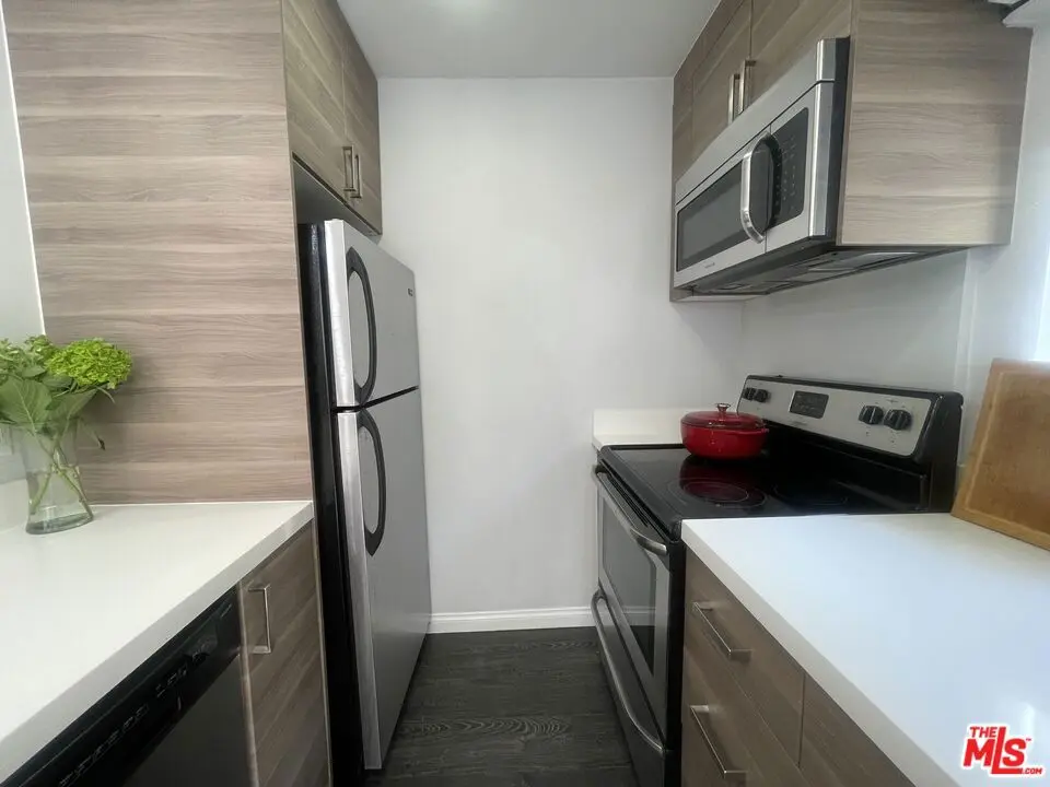 Condominium for rent at 6151 Orange Street 116, Los Angeles, CA featuring 1 bed and 1 bath