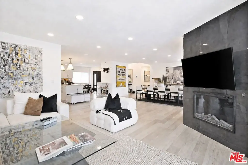 Single Family Residence for sale at 20326 Alerion Place, Los Angeles, CA featuring 5 beds and 3 baths