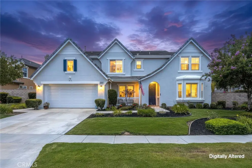 Single Family Residence for rent at 3276 Huntfield, Corona, CA featuring 4 beds and 4 baths