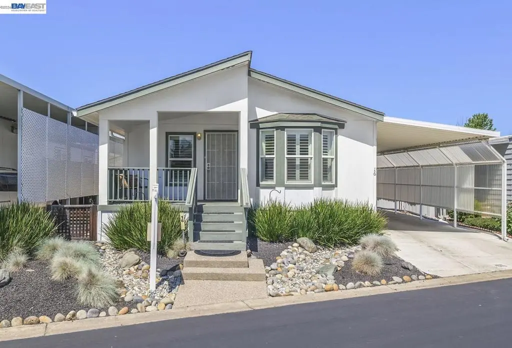 Manufactured In Park for sale at 3263 Vineyard Ave., Pleasanton, CA featuring 3 beds and 2 baths