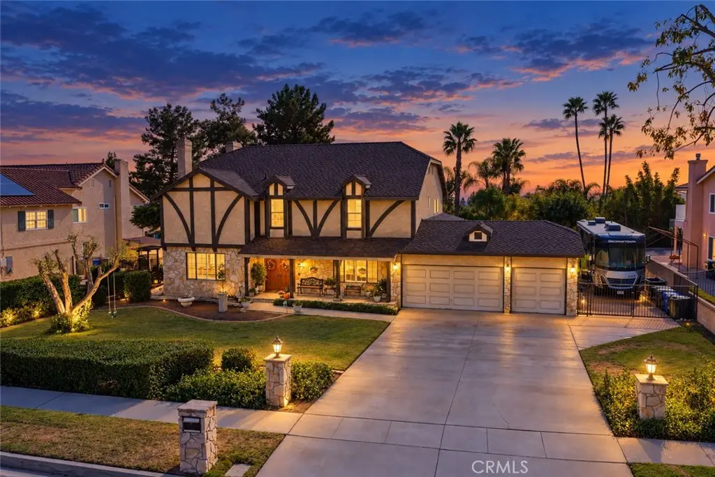 320 Browning Street, Upland, CA — listing photo 1