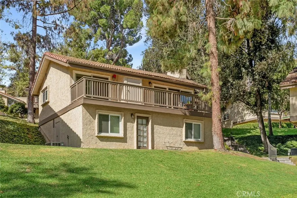 66 Mockingbird Court, Oak Park, CA — listing photo 1