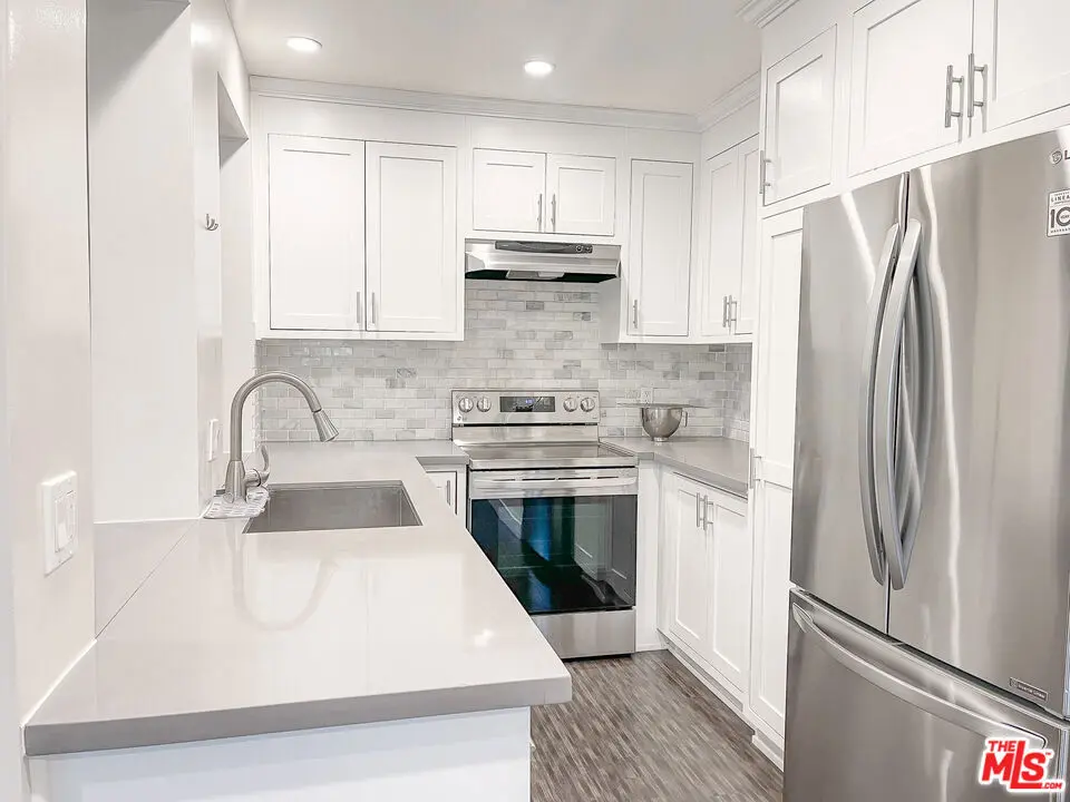 1117 S Bedford Street 204, Los Angeles, CA — listing photo 1
