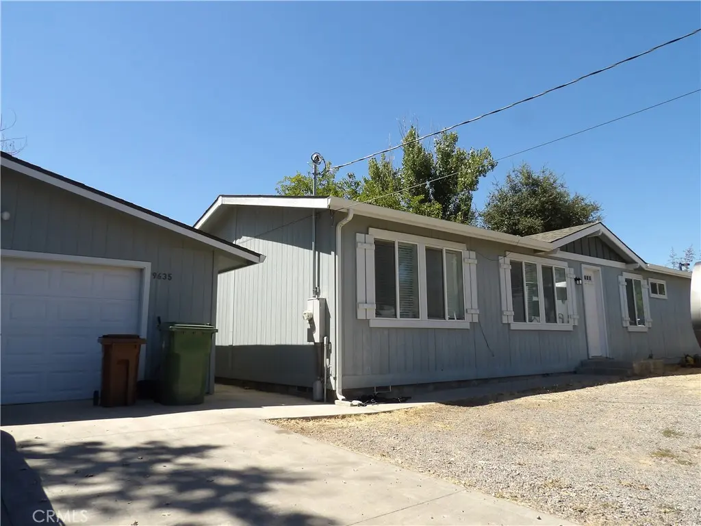 Residential Lease for rent at 9635 Winchester, Lower Lake, Lake County, CA featuring 3 beds and 2 baths