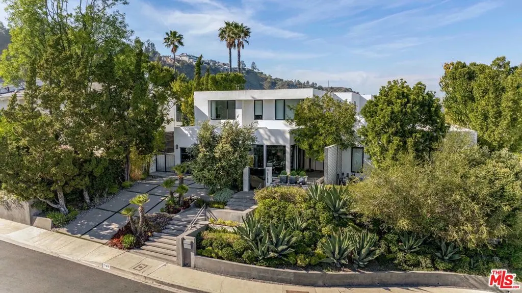 Single Family Residence for sale at 1769 Stone Canyon Road, Los Angeles, CA featuring 5 beds and 5 baths