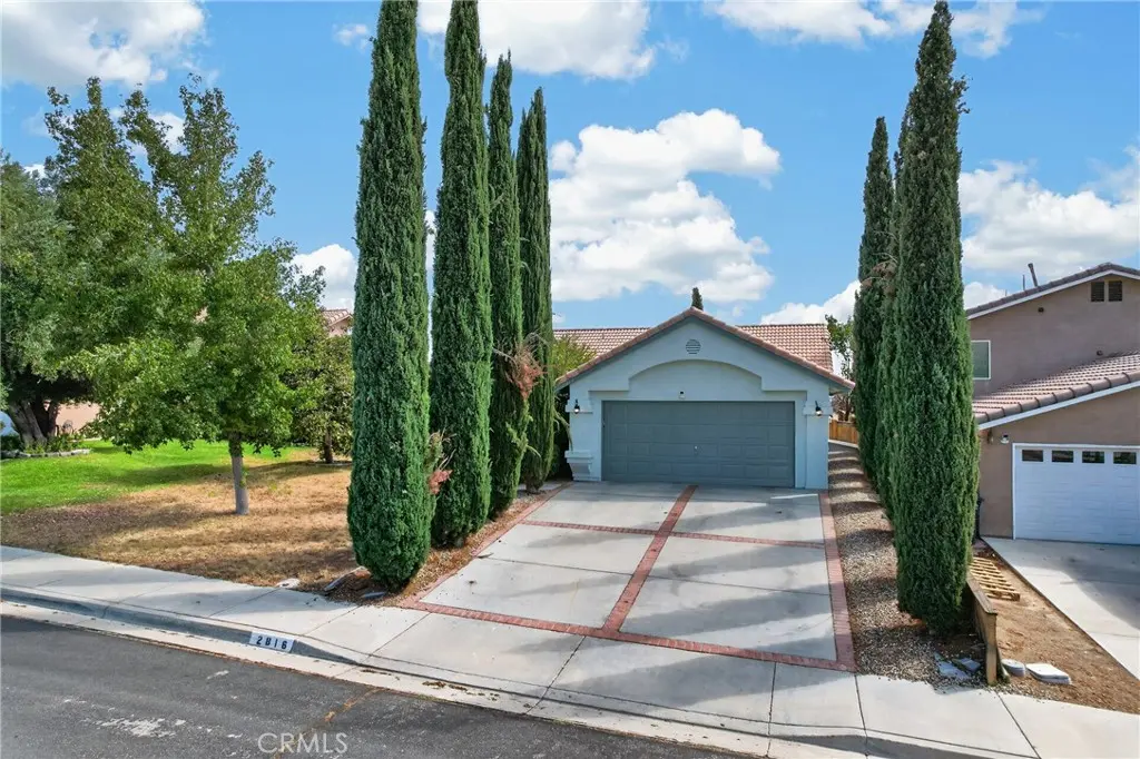 2816 Owens, Rosamond, CA — listing photo 1