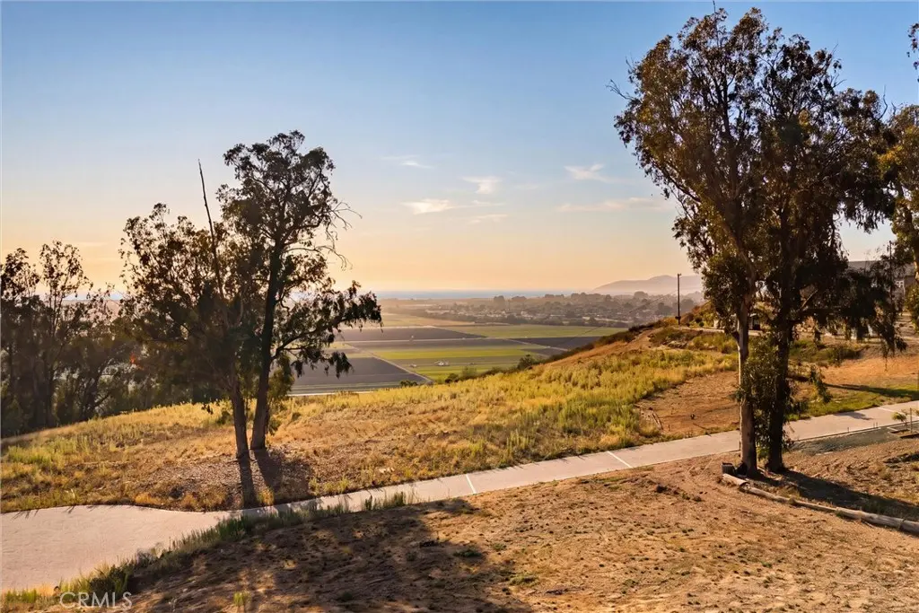 2 Castle Bluff Road, Arroyo Grande, CA — listing photo 1