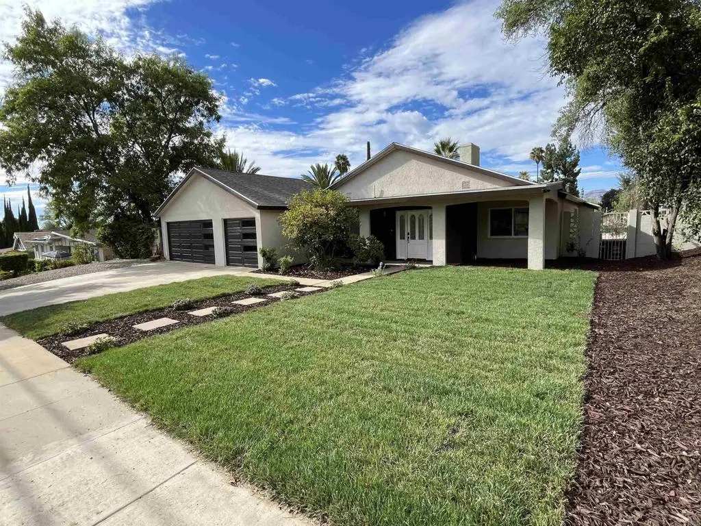 329 E South Avenue, Redlands, CA — listing photo 1