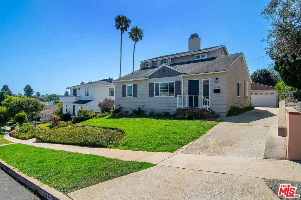 12100 Marine Street, Los Angeles, CA — listing photo 1