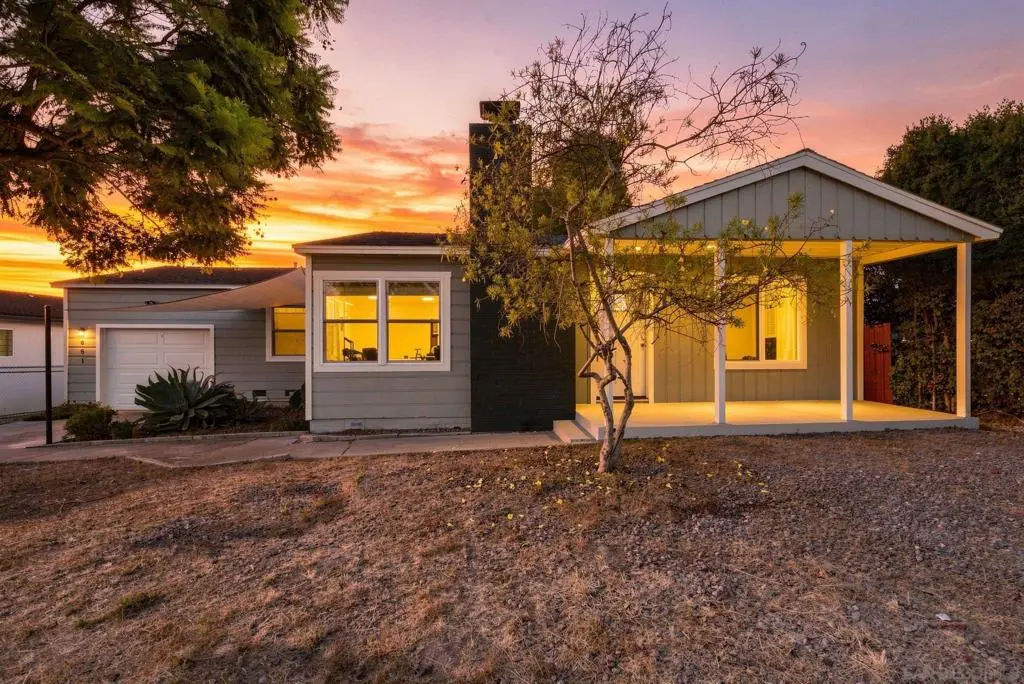 8661 Valencia St, Spring Valley, CA — listing photo 1