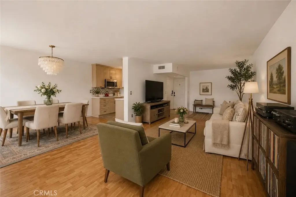 14141 Dickens 312, Sherman Oaks, CA — listing photo 1