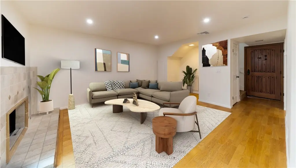 10926 Bluffside Dr. 32, Studio City, CA — listing photo 1