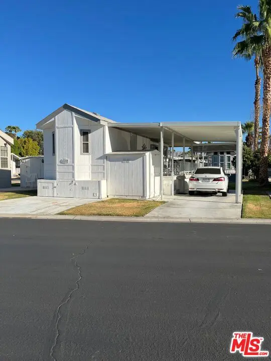 Manufactured In Park for sale at 84136 Avenue 44 158, Indio, CA featuring 1 bed and 1 bath
