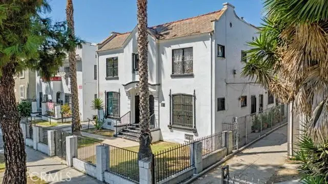 Apartment for sale at 1121 W Martin Luther King Jr, Los Angeles, CA
