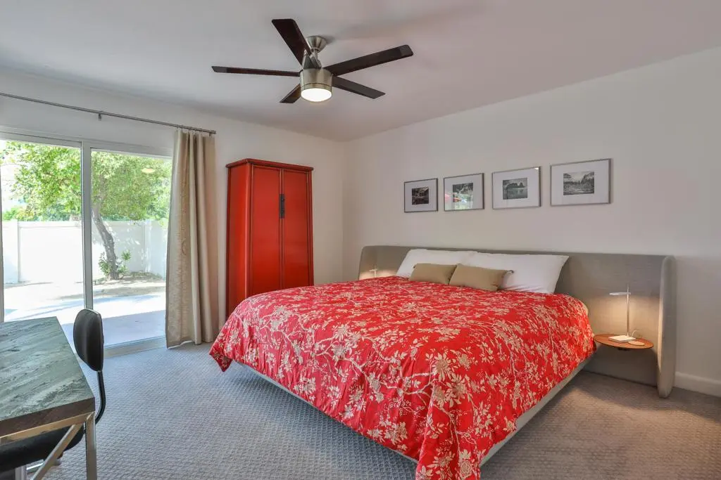1421 Sunflower Circle N, Palm Springs, CA — listing photo 1