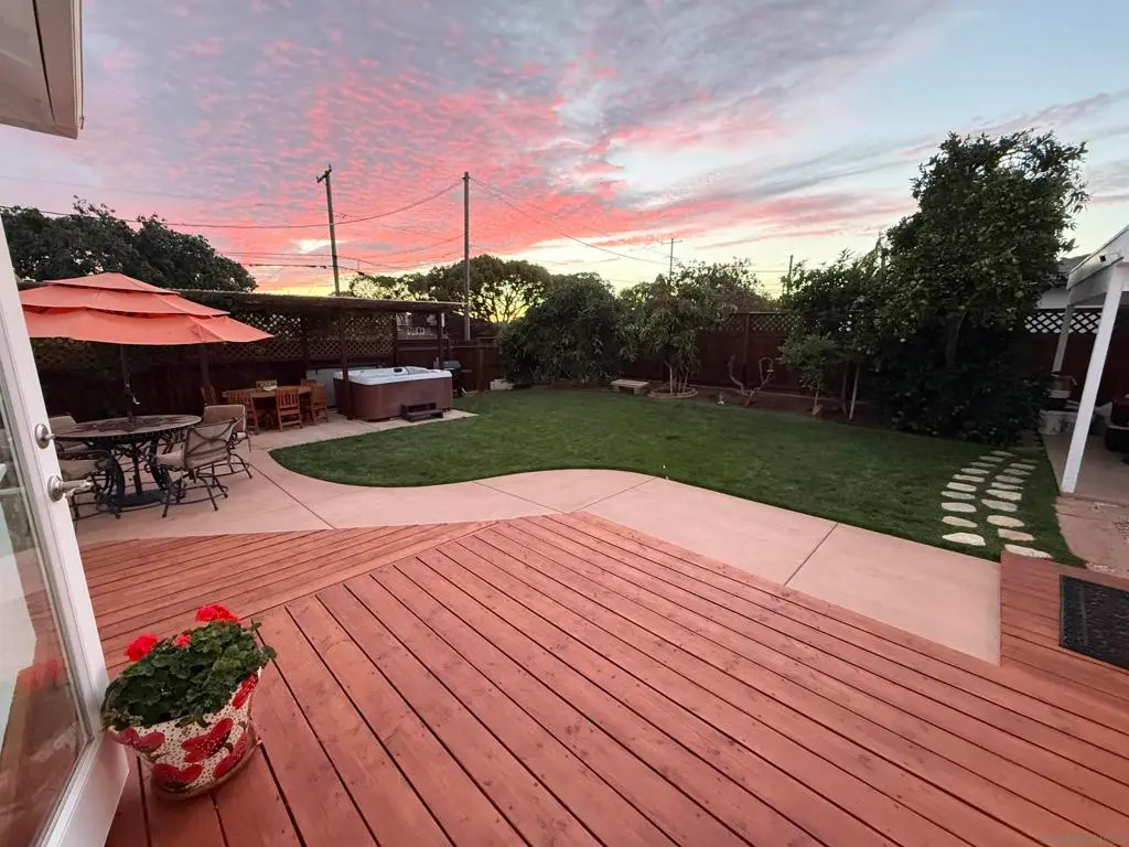 1204 California St, Oceanside, CA — listing photo 1