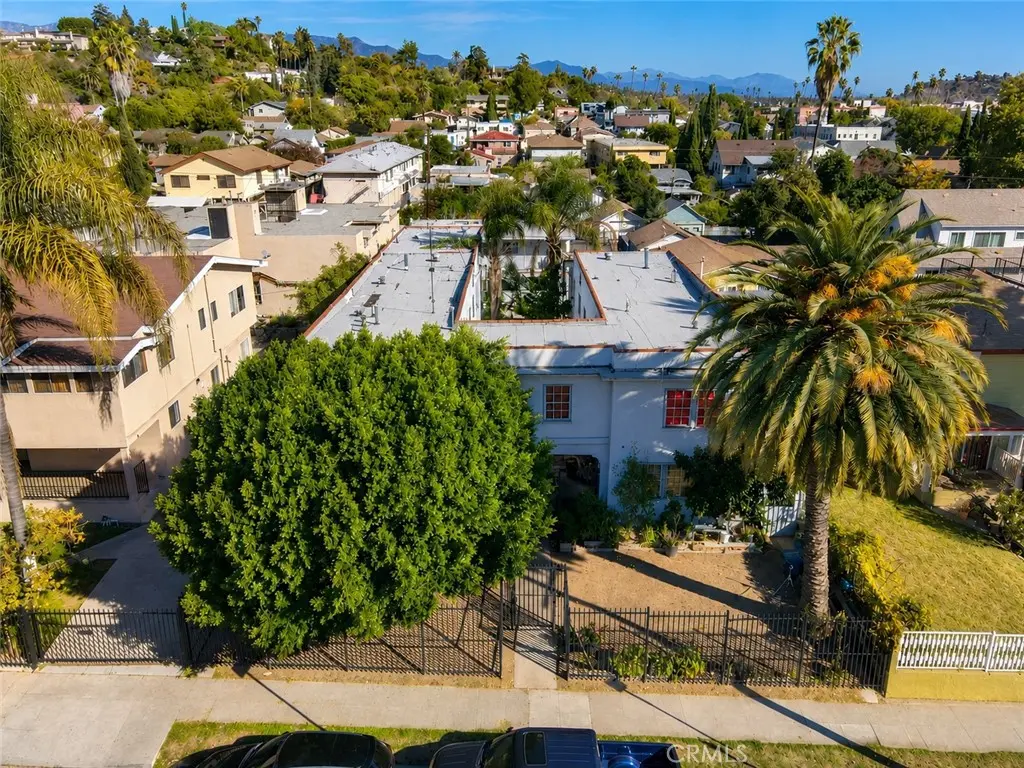 Apartment for rent at 501 N Avenue 50 505, Los Angeles, CA featuring 2 beds and 1 bath