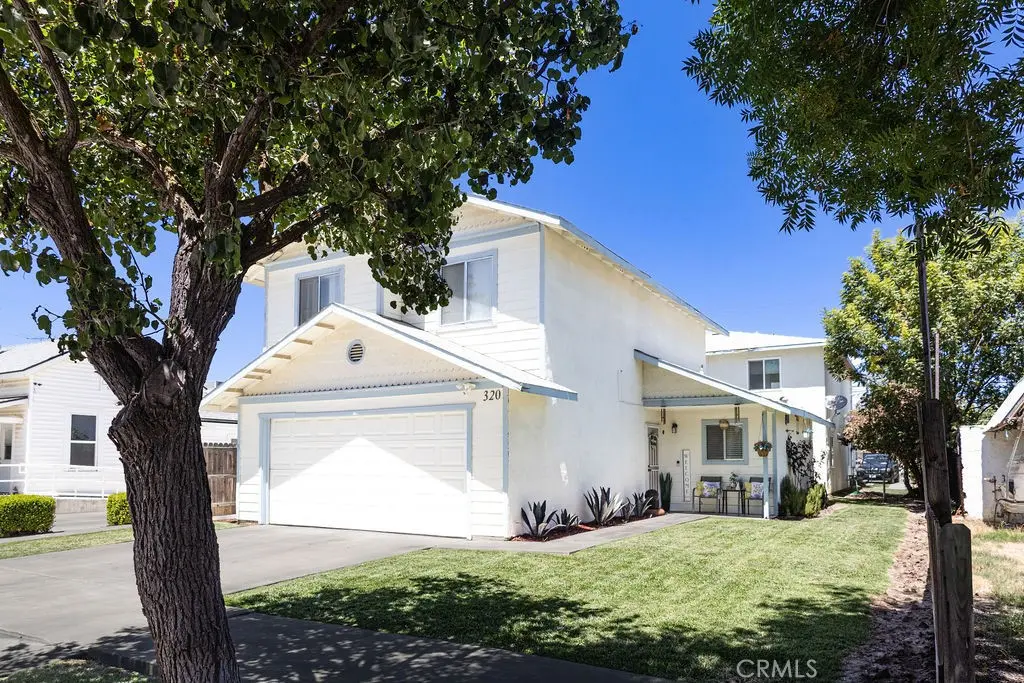Triplex for sale at 320 B, Lemoore, CA