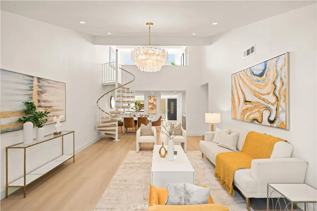 Residential Lease for rent at 15 Eucalyptus, Irvine, Orange County, CA featuring 2 beds and 2 baths