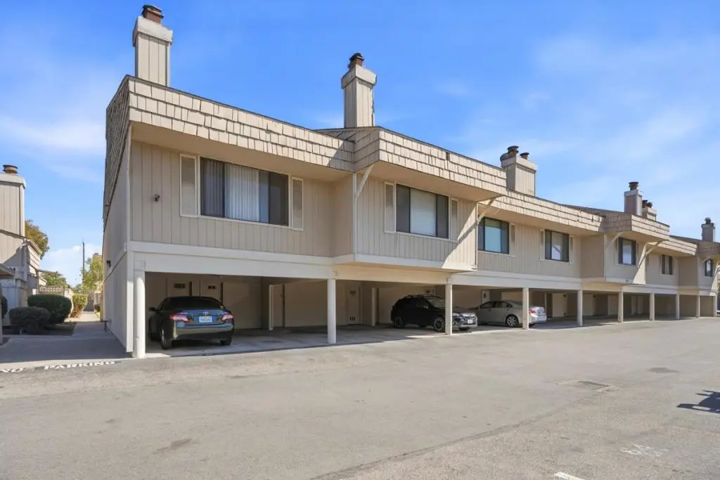 Condominium for sale at 104 W Rossi Street 7, Salinas, CA featuring 1 bed and 2 baths