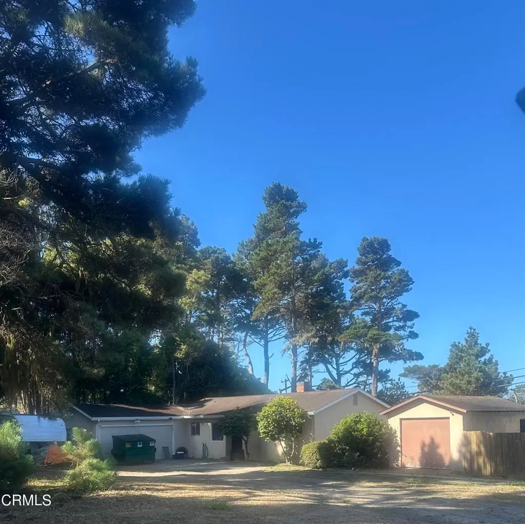 16451 N Highway 1, Fort Bragg, CA — listing photo 1