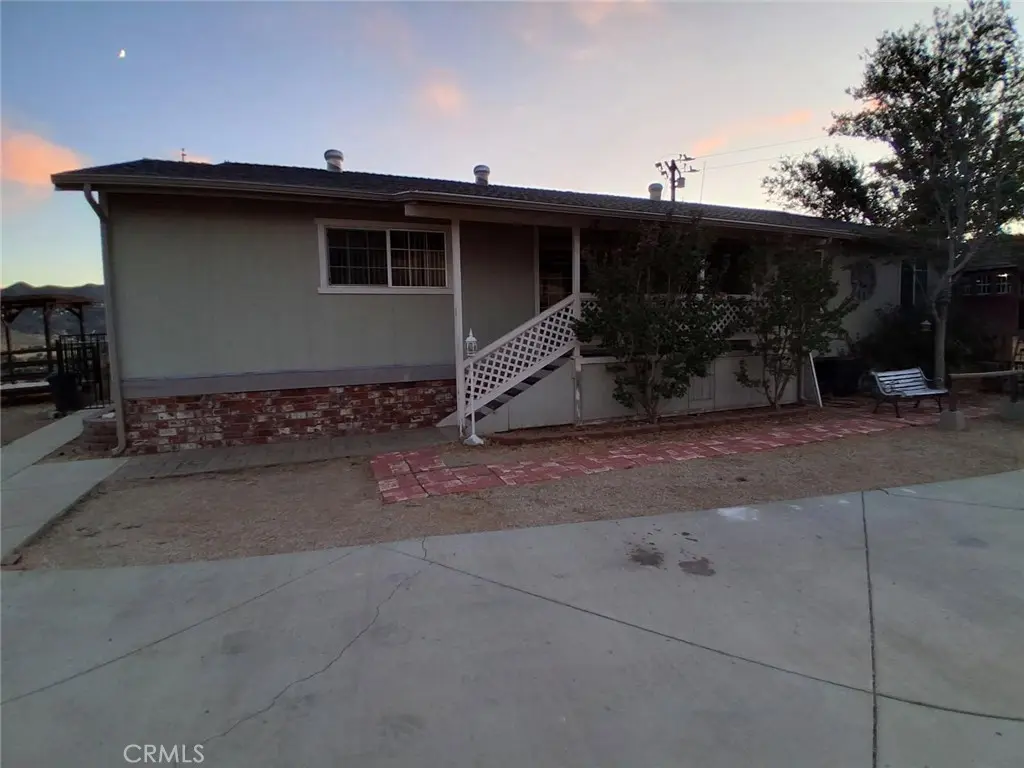 8630 Penhaven, Leona Valley, CA — listing photo 1