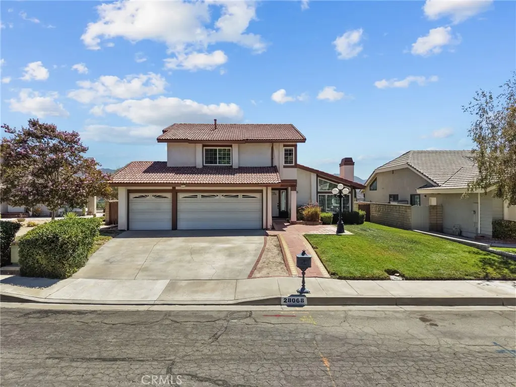 28068 Valcour, Canyon Country, CA — listing photo 1