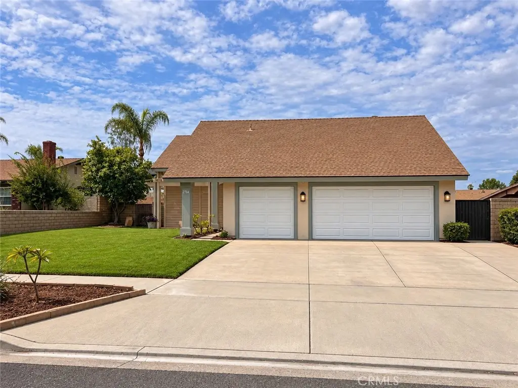 Single Family Residence for sale at 2766 Loyola, Riverside, CA featuring 5 beds and 3 baths