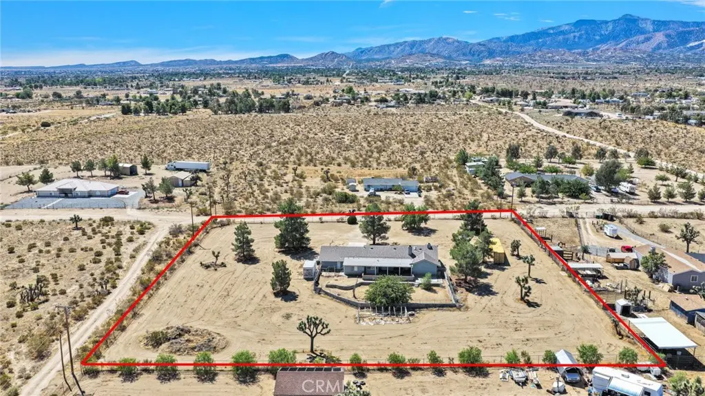 4374 Sunset, Phelan, CA — listing photo 1