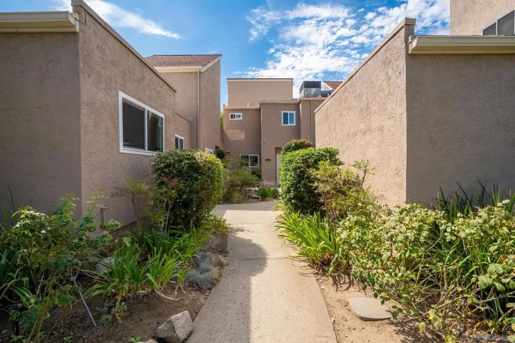 23949 Green Haven Lane, Ramona, CA — listing photo 1