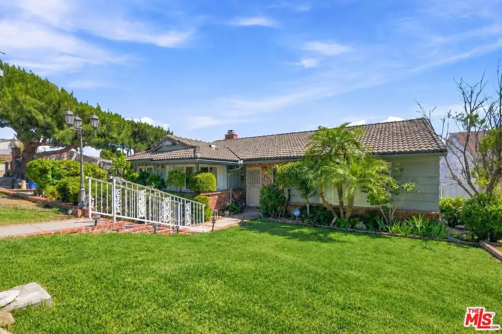 2402 Teasley Street, La Crescenta, CA — listing photo 1