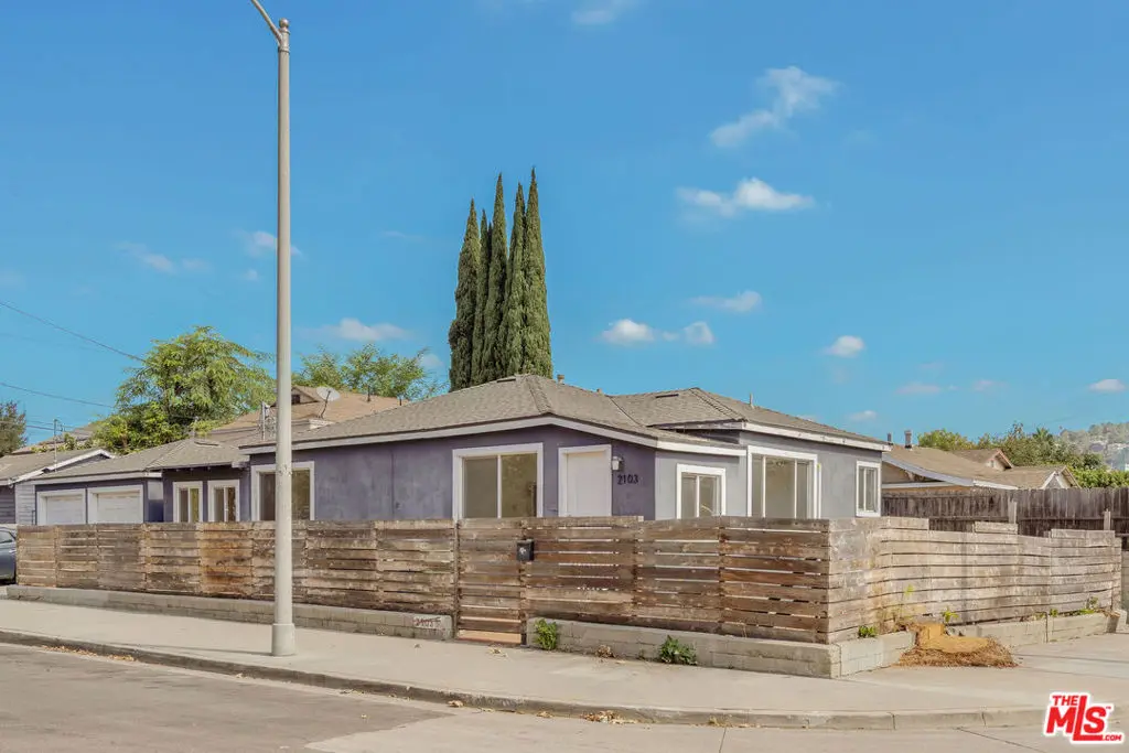 2103 Barclay Street, Los Angeles, CA — listing photo 1