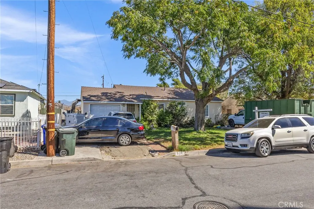 524 W Ramona, Rialto, CA — listing photo 1