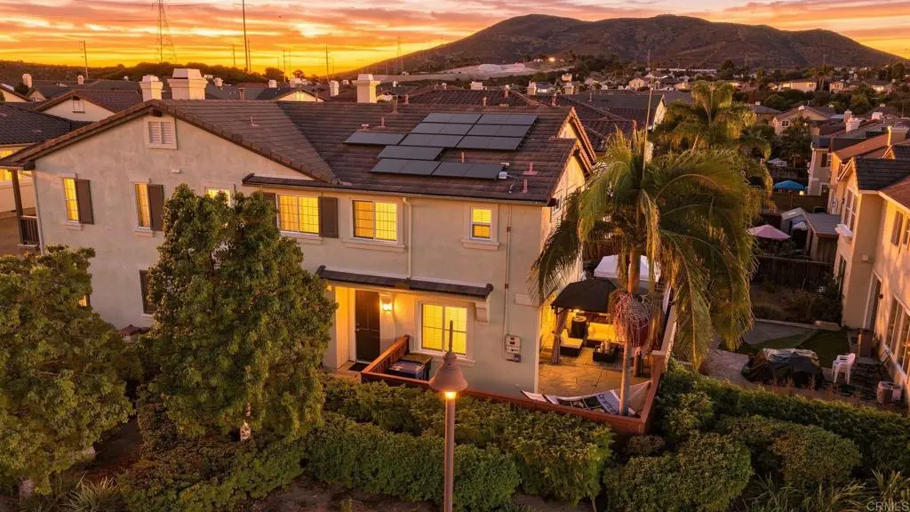 Condominium for sale at 2104 Cantata Drive 53, Chula Vista, CA featuring 3 beds and 3 baths