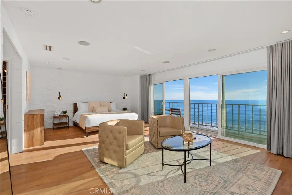 Condominium for rent at 26026 Dana Bluff E W #60, Dana Point, CA featuring 3 beds and 3 baths