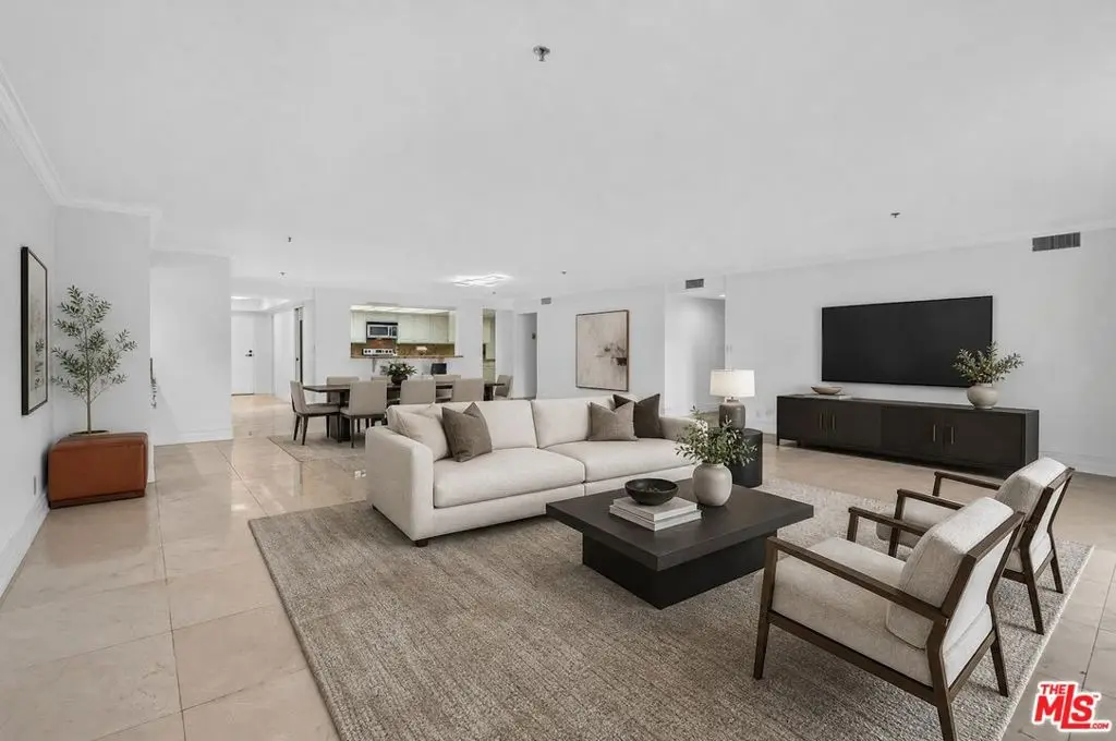 10660 Wilshire Boulevard 309, Los Angeles, CA — listing photo 1
