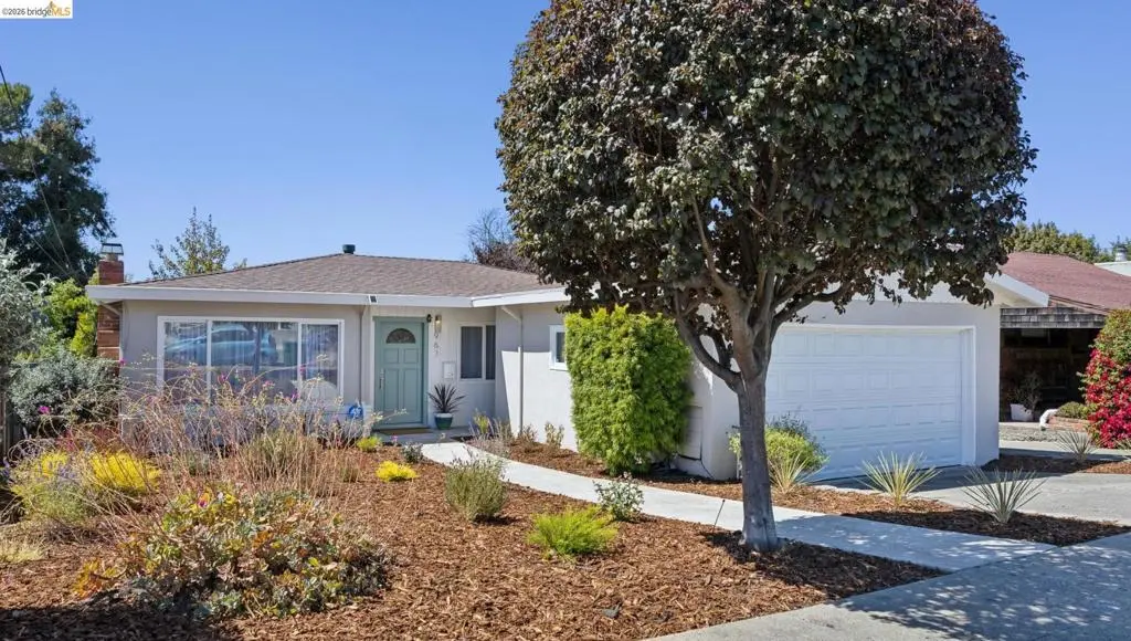 Single Family Residence for sale at 967 Yuba St, Richmond, CA featuring 3 beds and 2 baths