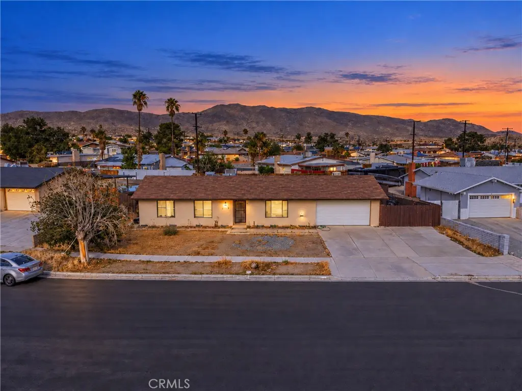 37111 Torres, Barstow, CA — listing photo 1
