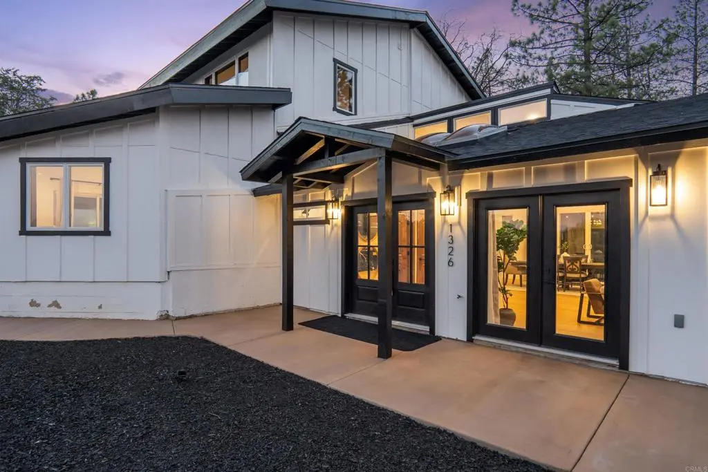1326 Farmer Road, Julian, CA — listing photo 1