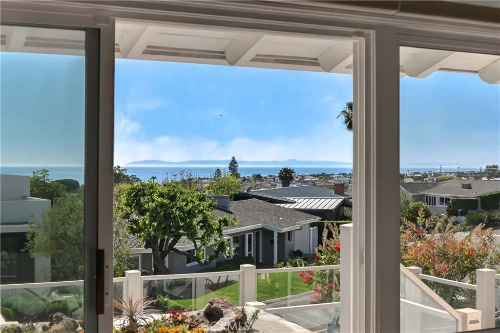 428 Cabrillo, Corona Del Mar, CA — listing photo 1