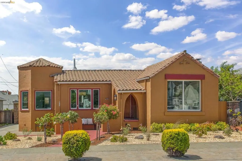 Single Family Residence for sale at 423 Key Blvd, Richmond, CA featuring 3 beds and 1 bath