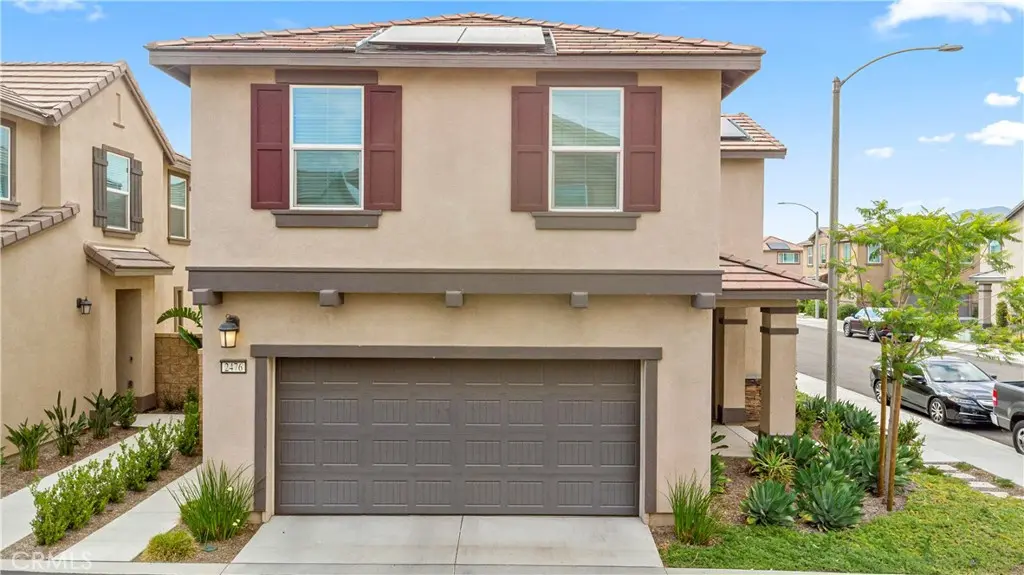 2476 Gunner Ridge, Rialto, CA — listing photo 1