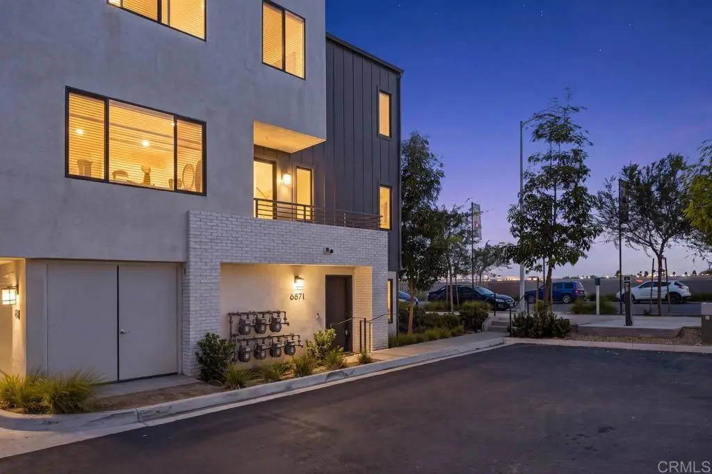 6871 Secano Street, San Diego, CA — listing photo 1