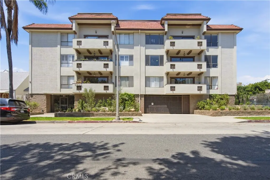 853 S Le Doux, Los Angeles, CA — listing photo 1